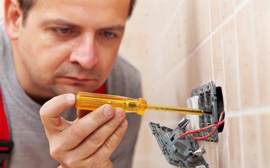 électricité entreprise Issou